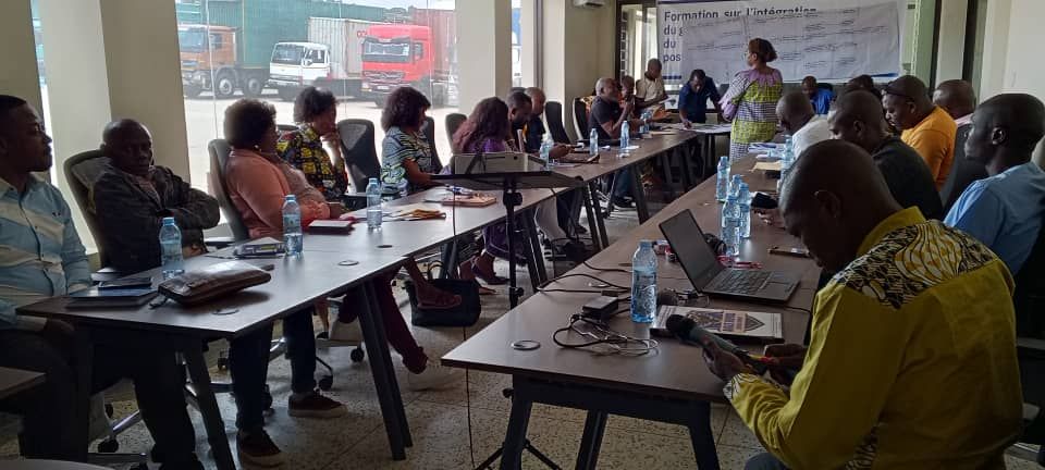 img-20250325-wa003518125596542499399750 Ituri: renforcement des capacités des femmes commerçantes et des agents de l’ordre à Mahagi