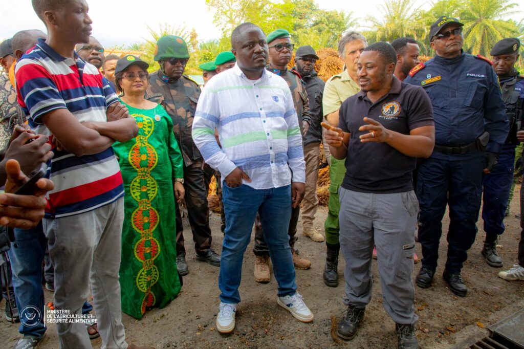 img-20250908-wa02884824793062911897406-1024x682 RDC : Muhindo Nzangi plaide pour un cacao congolais durable et l’ouverture de nouveaux marchés